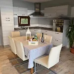 شاليه Alice's House Fonteno